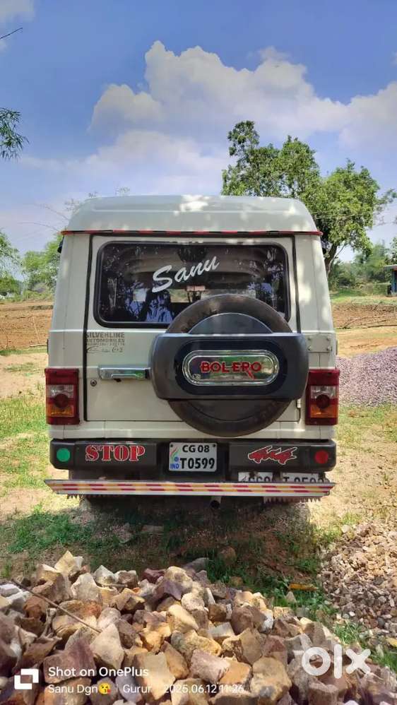 Mahindra Bolero Neo Plus 2013