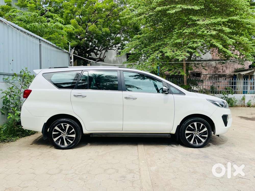 Toyota Innova Crysta [ ] 2.4 Zx At 7 Str, 2021, Diesel