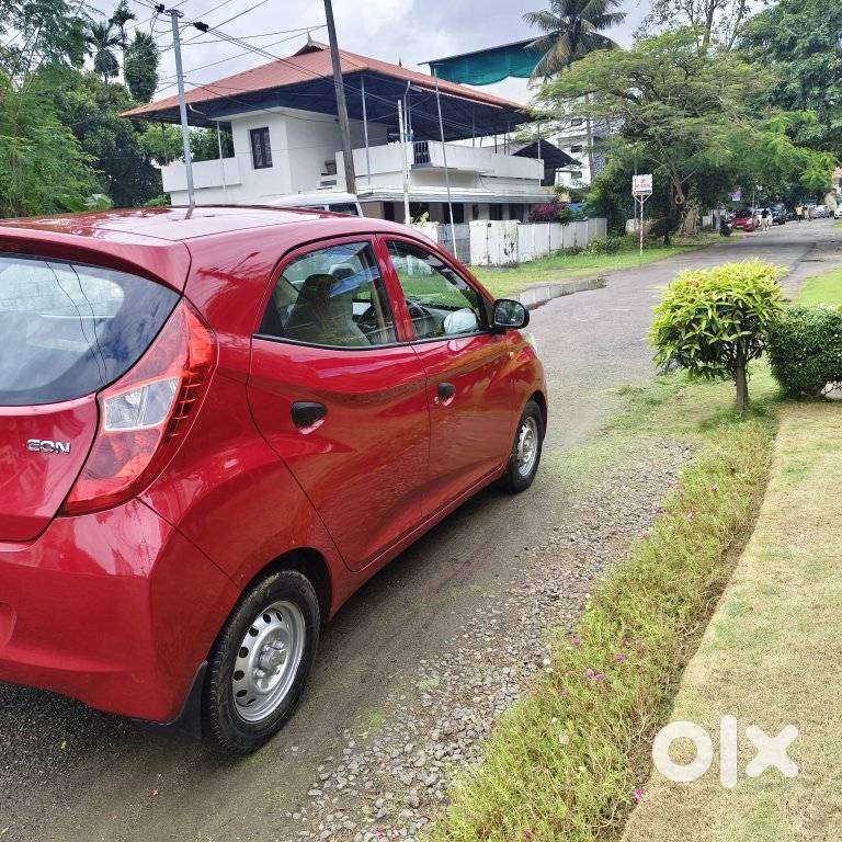 Hyundai Eon Era +, 2017, Petrol