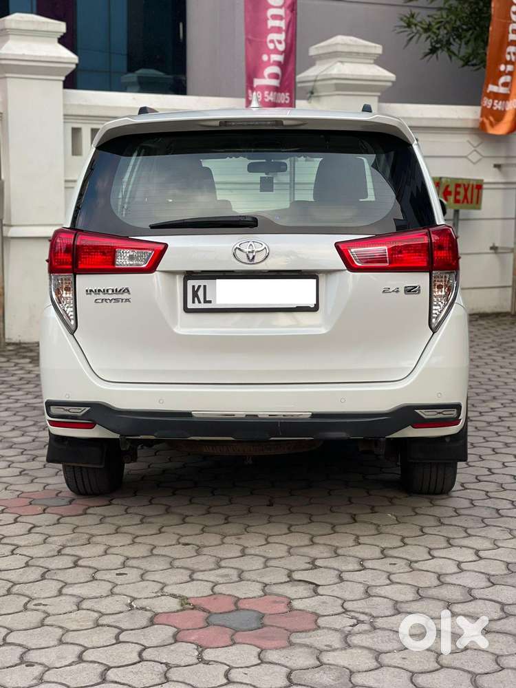 Toyota Innova Crysta 2.4 Z 7 Str, 2022, Diesel