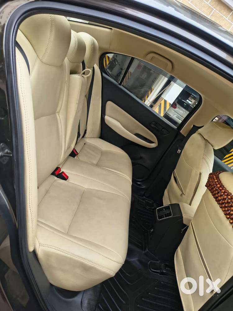 Honda City V Mt Exclusive, 2022, Petrol
