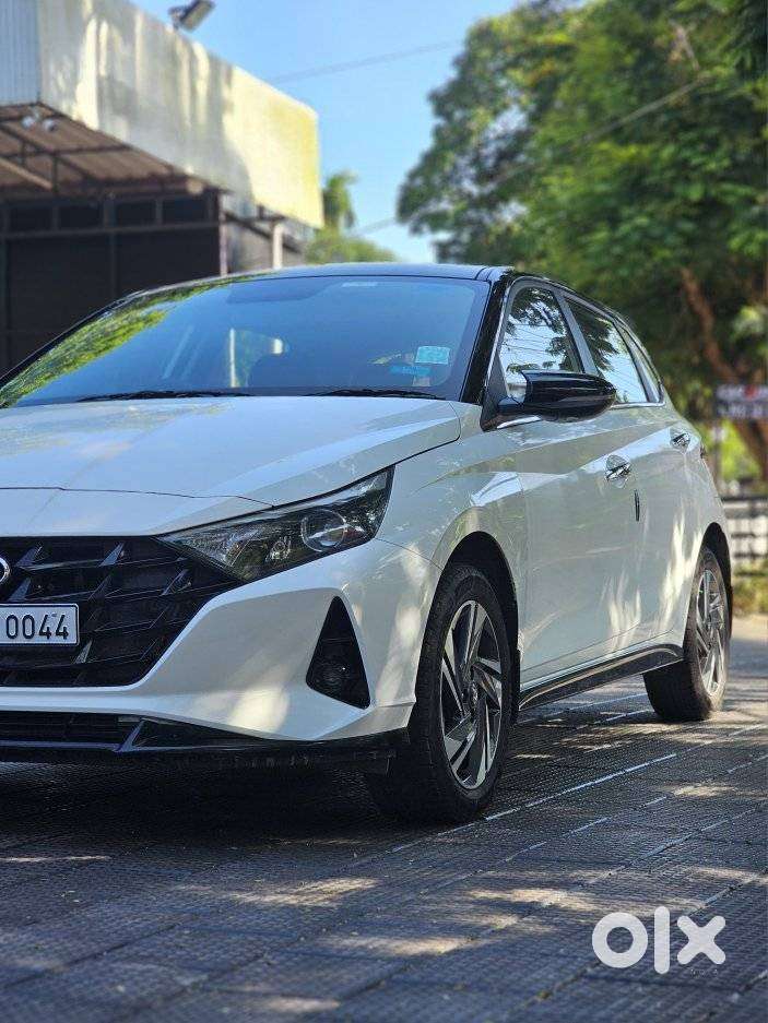 Hyundai I20 Asta (o) 1.2 Ivt, 2022, Petrol