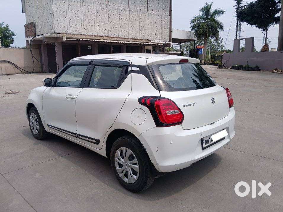 Maruti Suzuki Swift Vxi Optional, 2020, Petrol