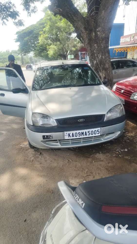 Ford Ikon 1.3 Zxi 2007