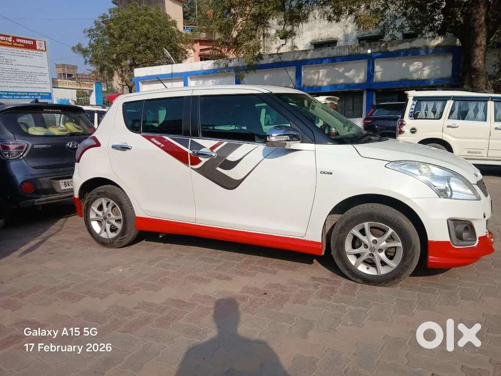 Maruti Suzuki Swift 2015 Diesel 68563 Km Driven
