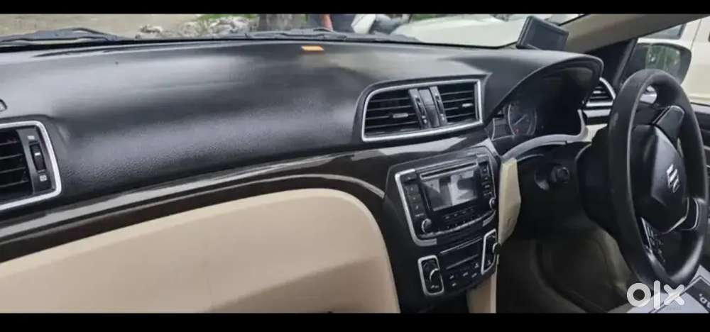 Maruti Suzuki Ciaz 2017 Petrol 90000 Km Driven
