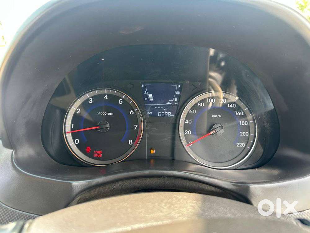 Hyundai Verna Vtvt 1.4 E, 2015, Petrol