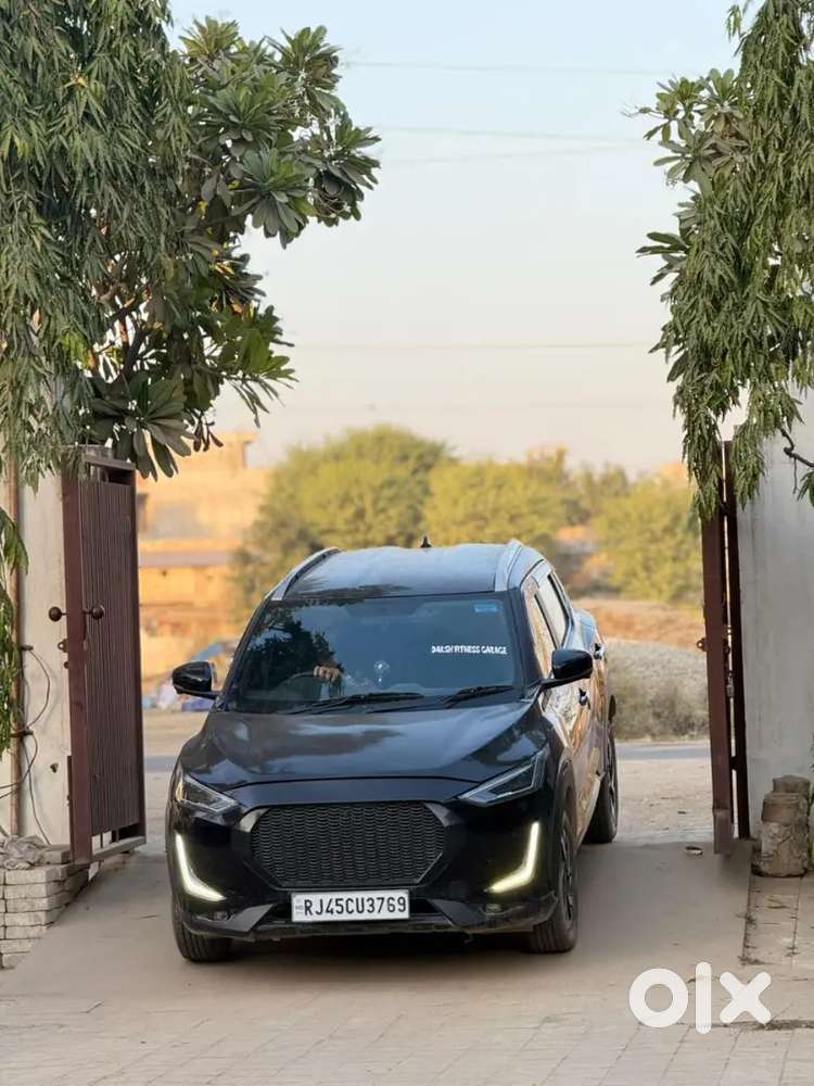 Premium Feel Suv