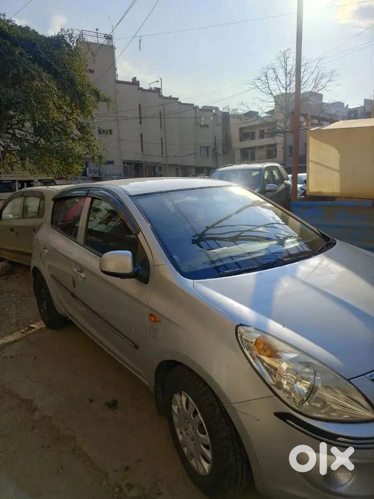 Hyundai I20 2010 Petrol Well Maintained