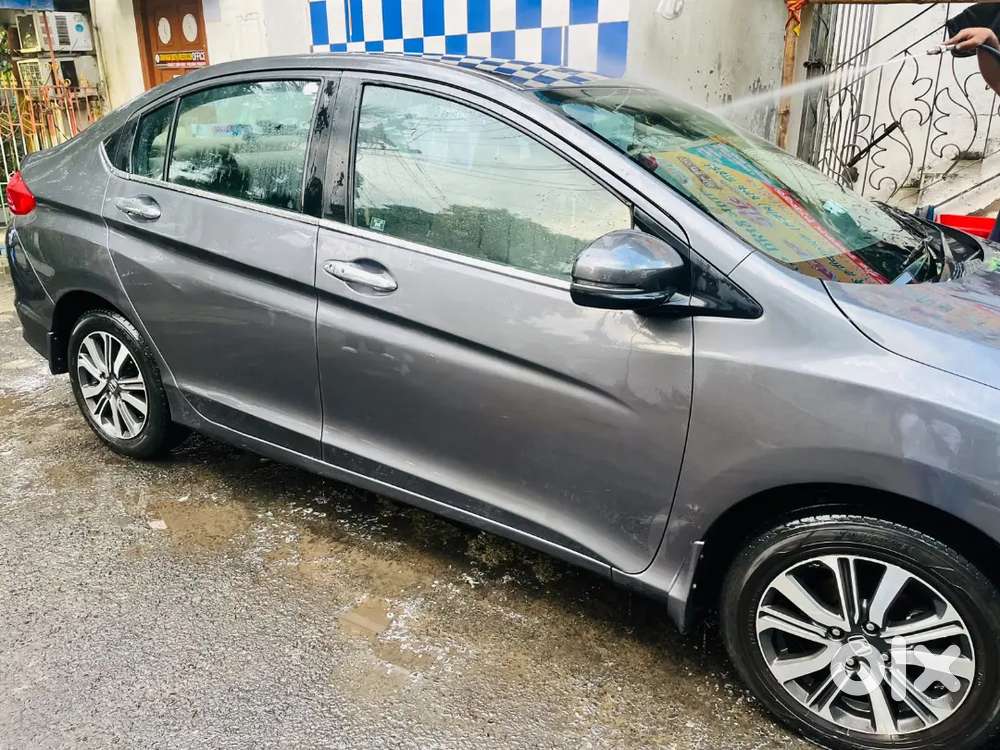 Honda City 2017 30000 Km Driven