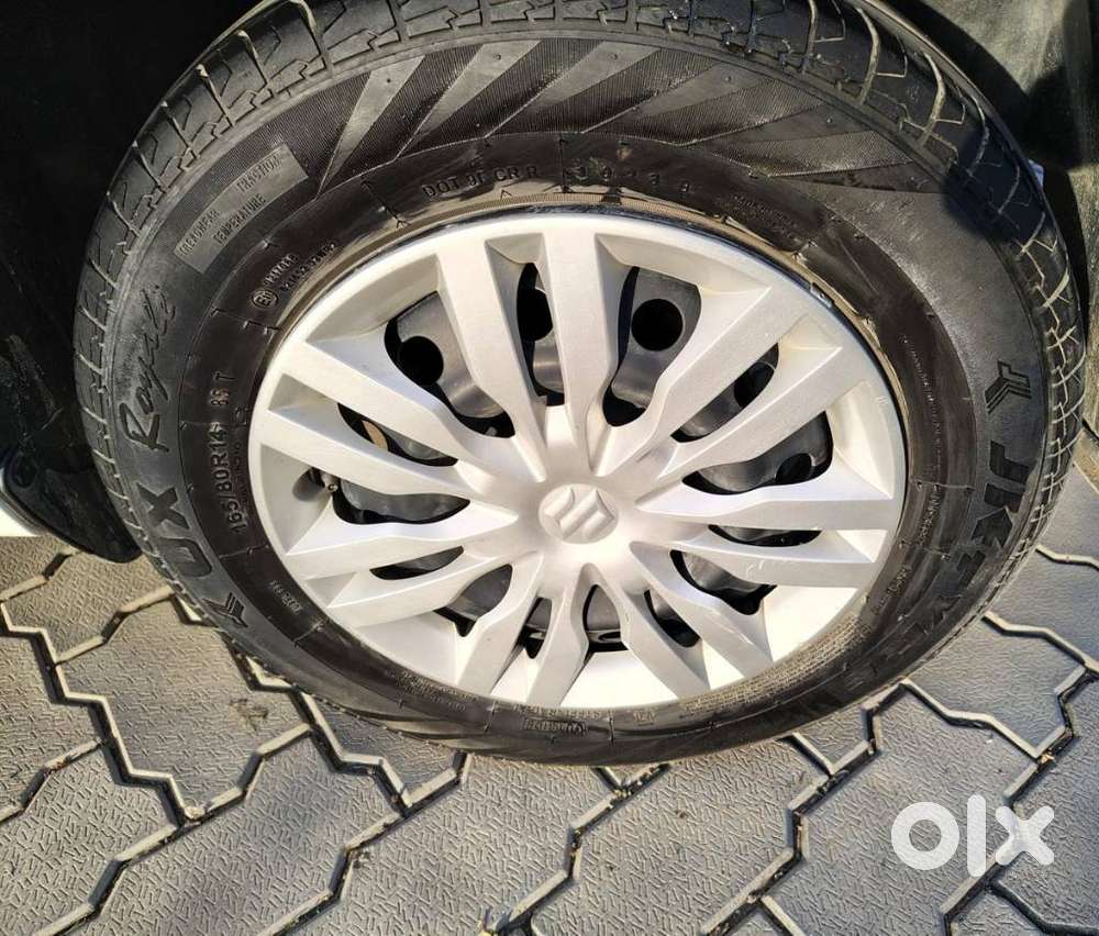 Maruti Suzuki Swift Dzire, 2023, Petrol