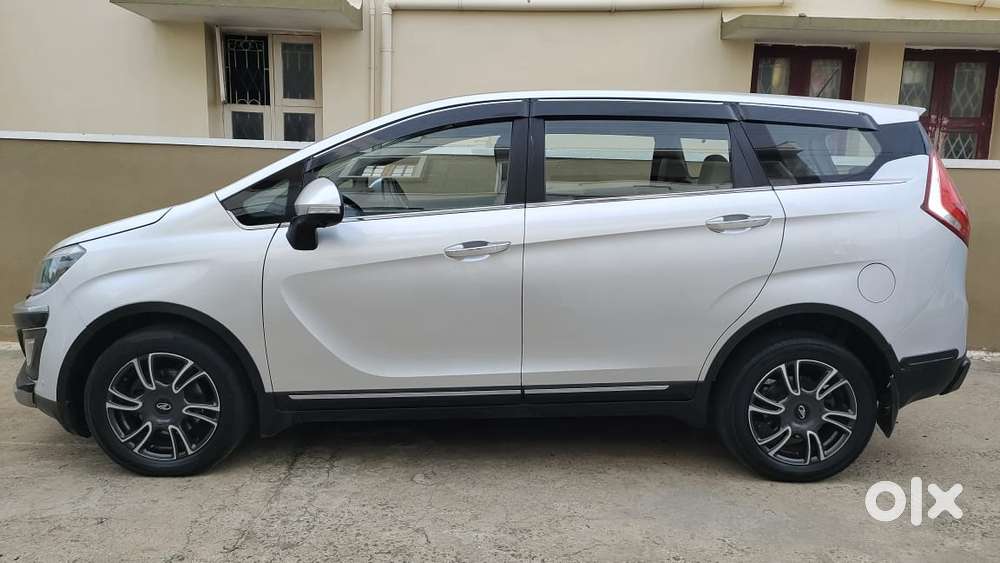 Mahindra Marazzo M8, 2020, Diesel