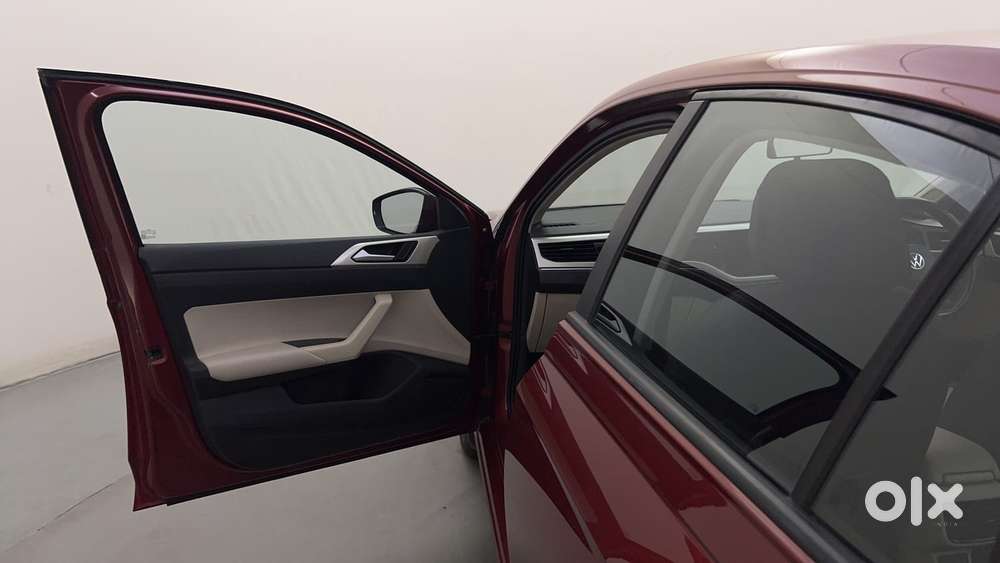 Volkswagen Virtus Highline Plus 1.0 Tsi At, 2022, Petrol