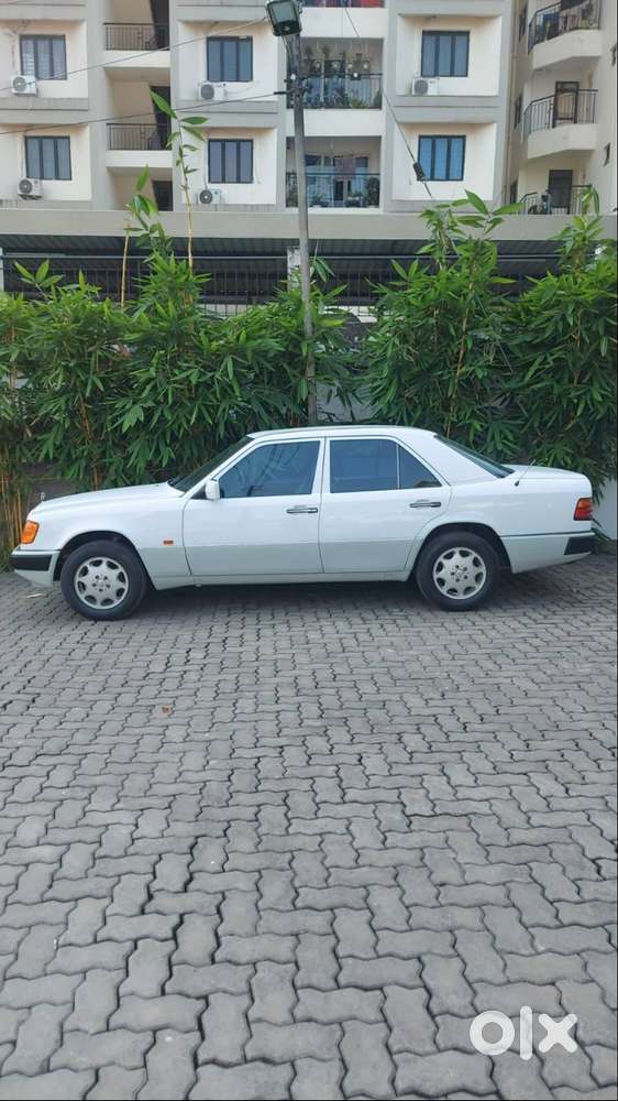 Imported From Dubai W124 Mercedes Benz 250 D