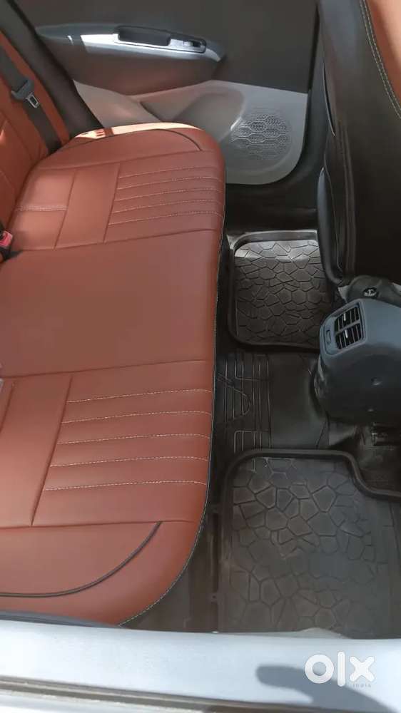 Hundai Aura Car