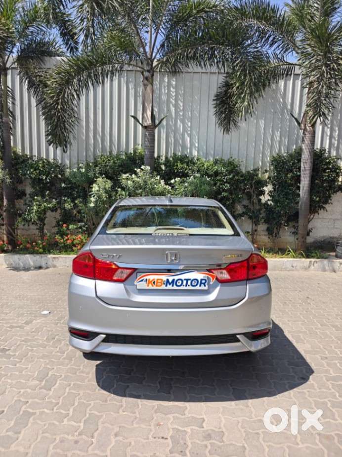 Honda City 1.5 V 4th Gen I-vtec Mt, 2022, Petrol