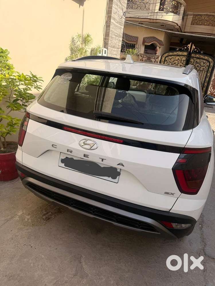 Hyundai Petrol Manual 2023