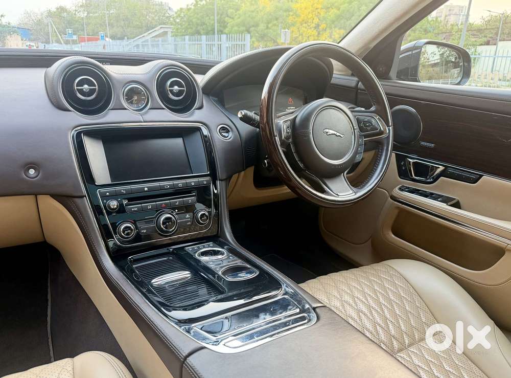 Jaguar Xj 2.0l Portfolio, 2017, Petrol