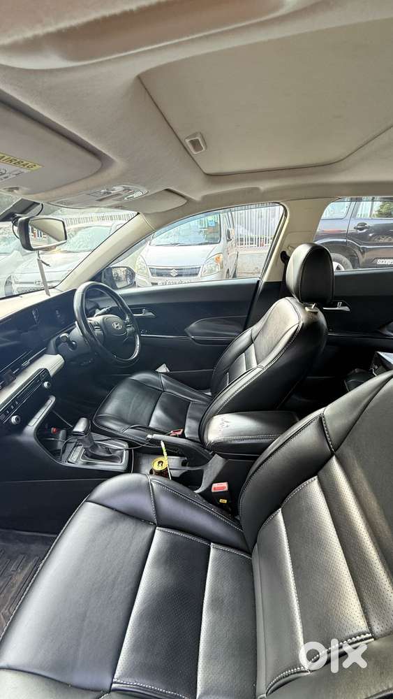 Hyundai Verna Sx(o) Petrol At, 2023, Petrol