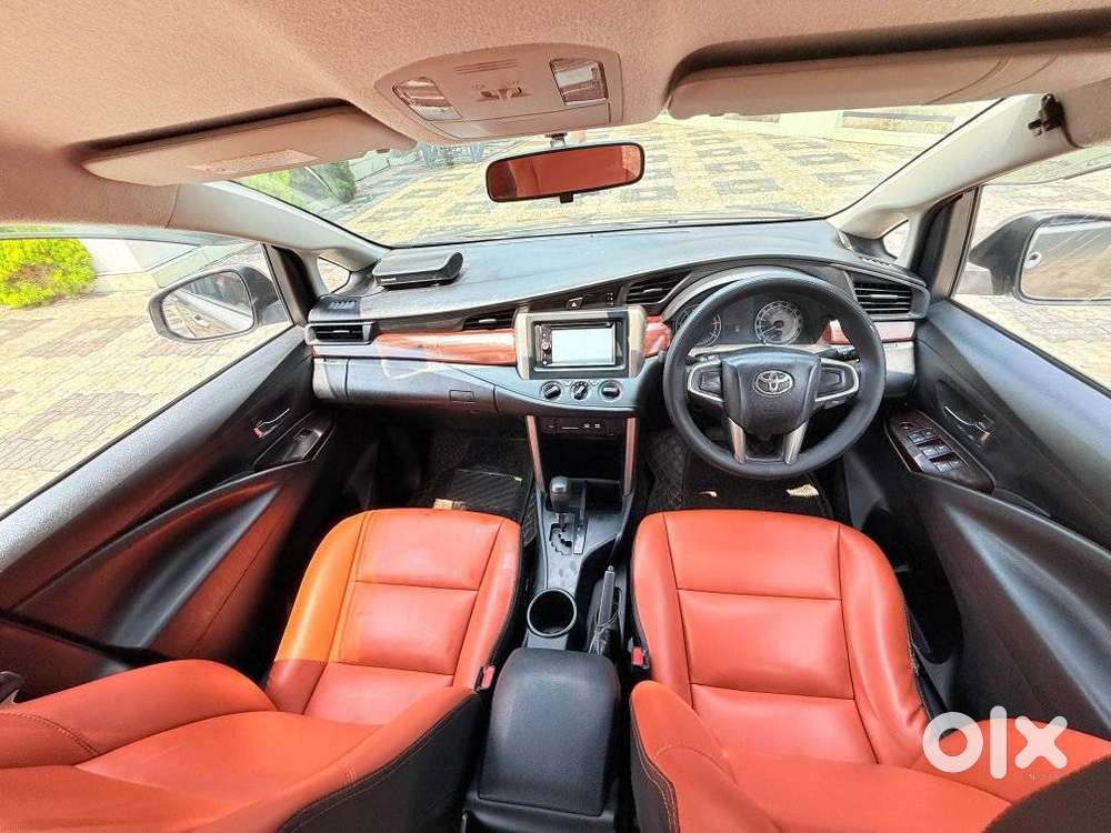 Toyota Innova Crysta