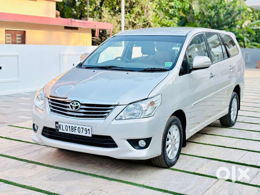 Toyota Innova 2.5 Vx 7 Str Bs-iii, 2012, Diesel