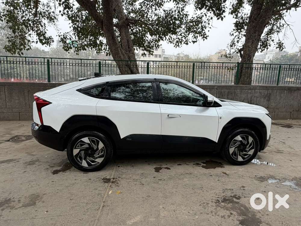 Mahindra Xev 9e 2025 Pack Three Top Model 12000 Km Driven