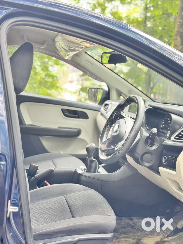 Tata Altroz 1.2 Xt, 2024, Petrol