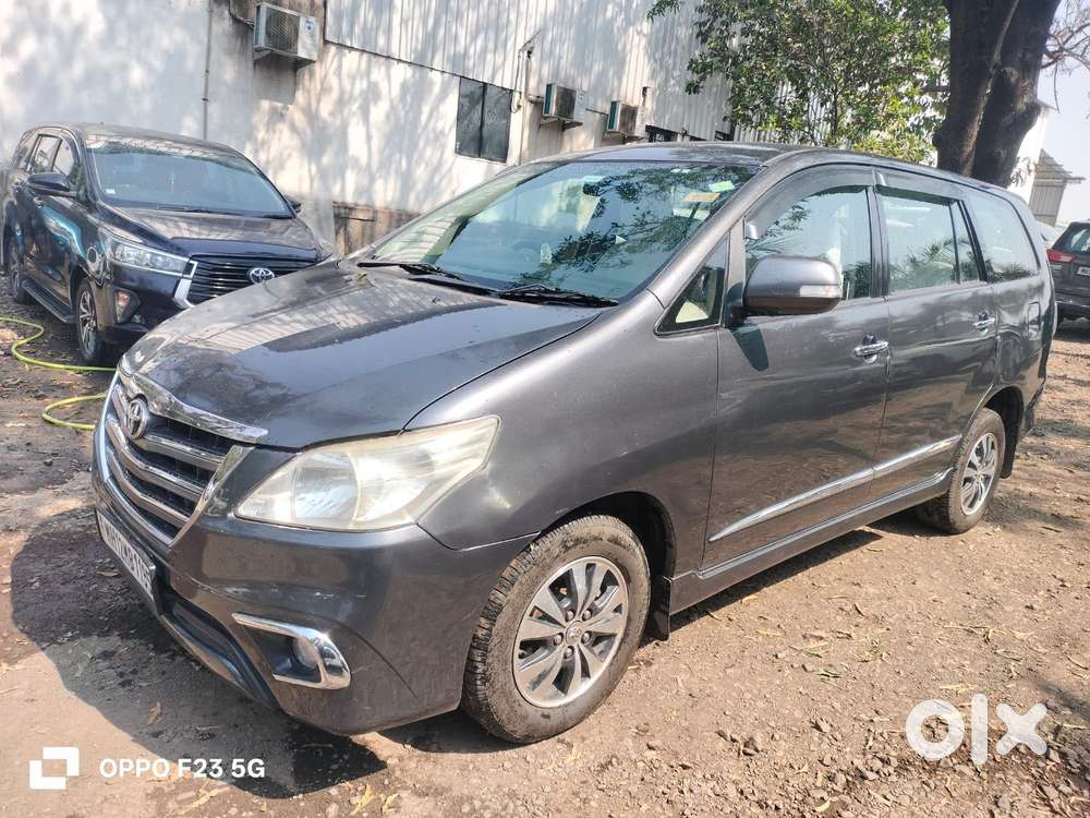 Toyota Innova [2013-2016] 2.5 V Diesel 7 Str, 2015, Diesel