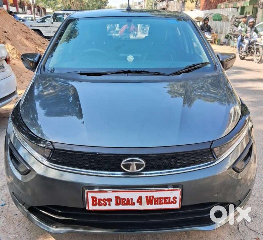 Tata Altroz 1.2 Xm Plus, 2023, Petrol