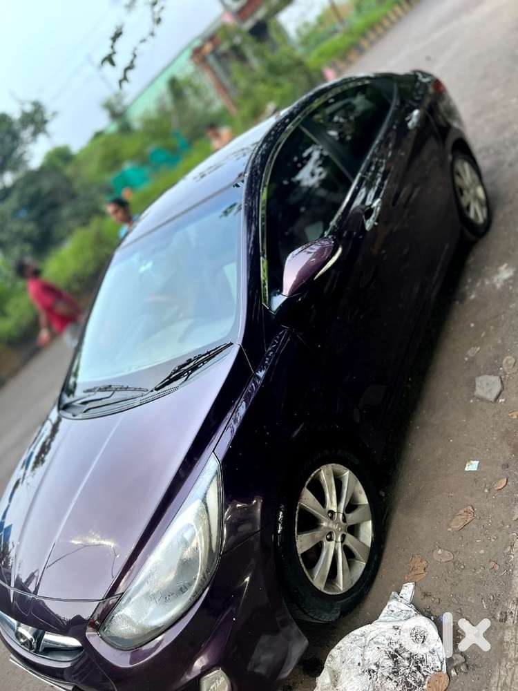 Hyundai Verna Crdi 2012