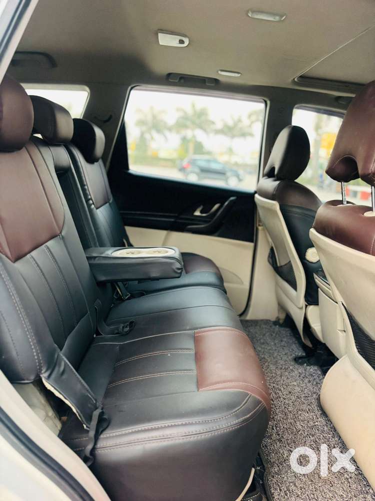 Mahindra Xuv500 W10 1.99 Mhawk, 2017, Diesel