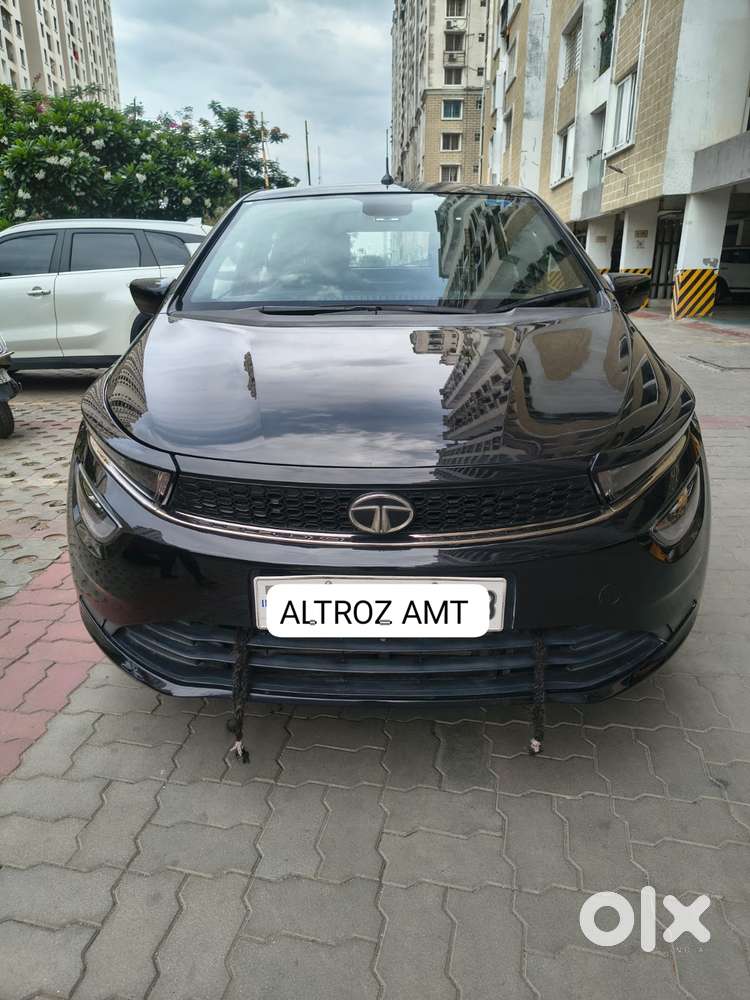 Tata Altroz 1.2 Xza Plus Dark Edition Dct, 2022, Petrol