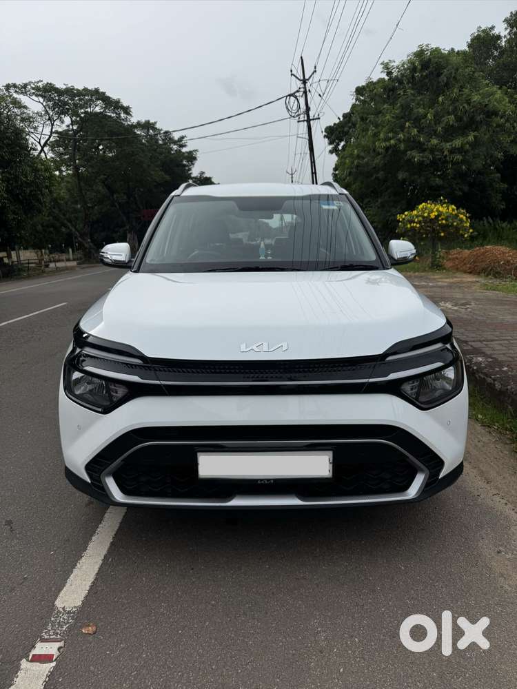 Kia Carens 1.5 Prestige 7 Str, 2023, Petrol