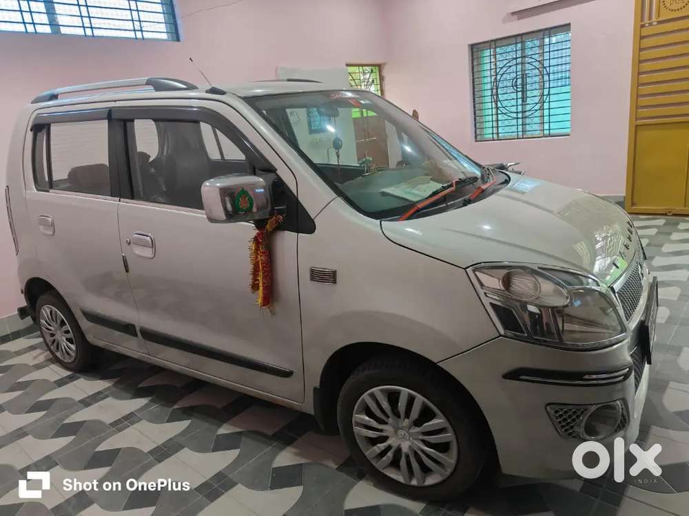 2017 Automatic  Wagnor   Showroom Maintained  Excellent Condition