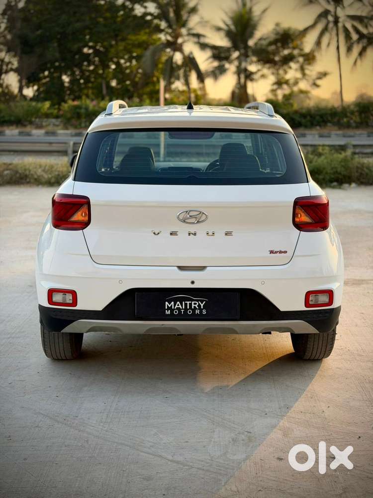 Hyundai Venue S Turbo, 2019, Petrol