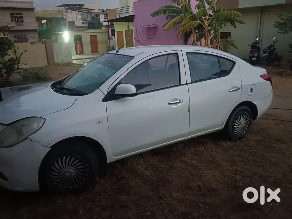 Nissan Sunny Diesel 2013