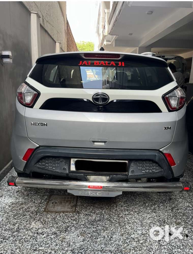 Tata Nexon 2018 Petrol 40500 Km Driven