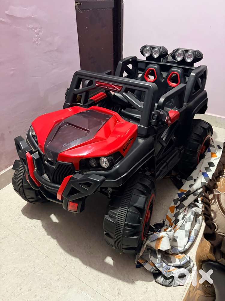 4 wheeler , self n remote operated car , one seater, fit for 6-8 years
