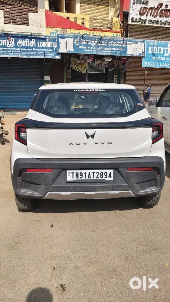 Mahindra Xuv3xo Mx2 Pm Not Mx1 2025 Petrol