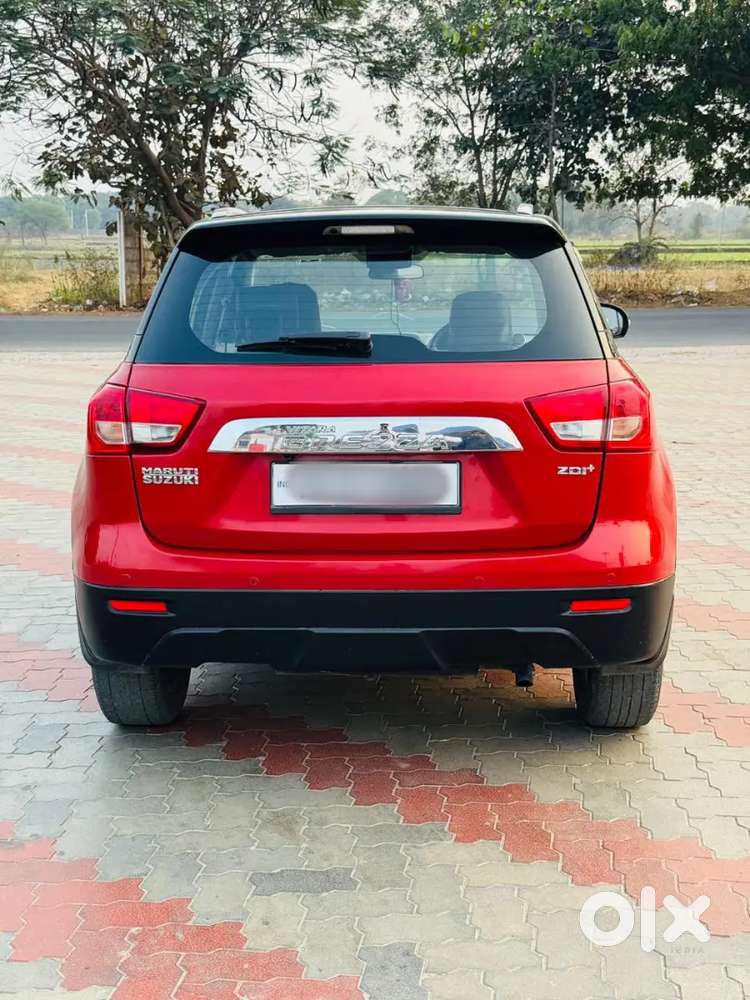 Maruti Suzuki Brezza Zdi+ Dual Tone