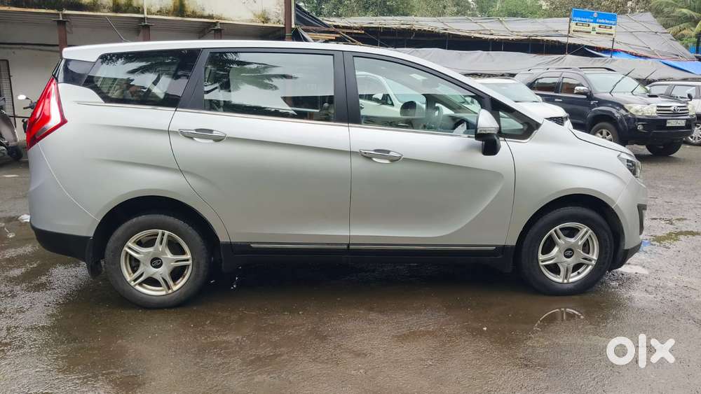 Mahindra Marazzo M6, 2018, Diesel
