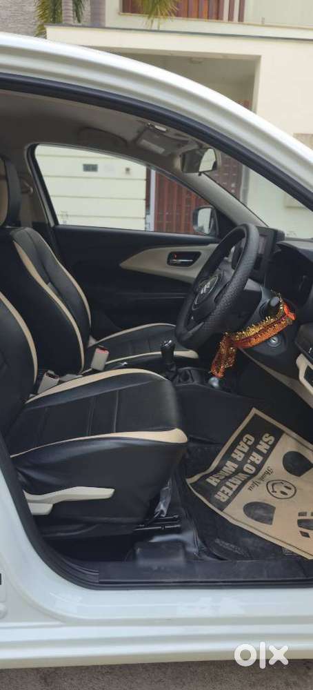 Maruti Suzuki Swift Dzire Vxi Optional, 2026, Cng & Hybrids