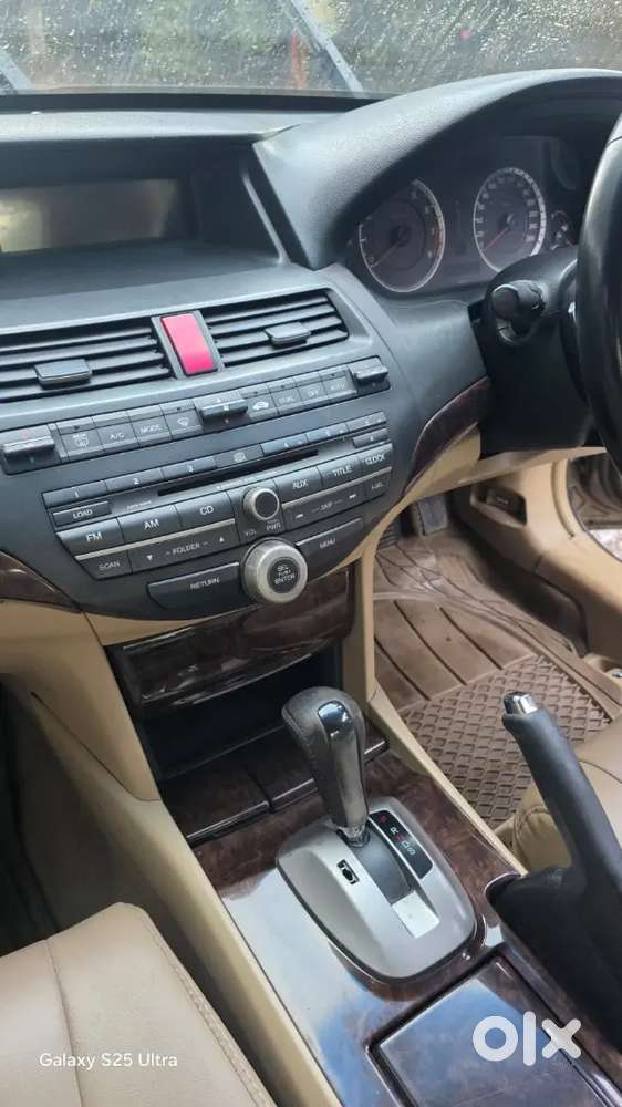Honda Accord 2.4 At Automatic Petrol + Cng 2010 Model