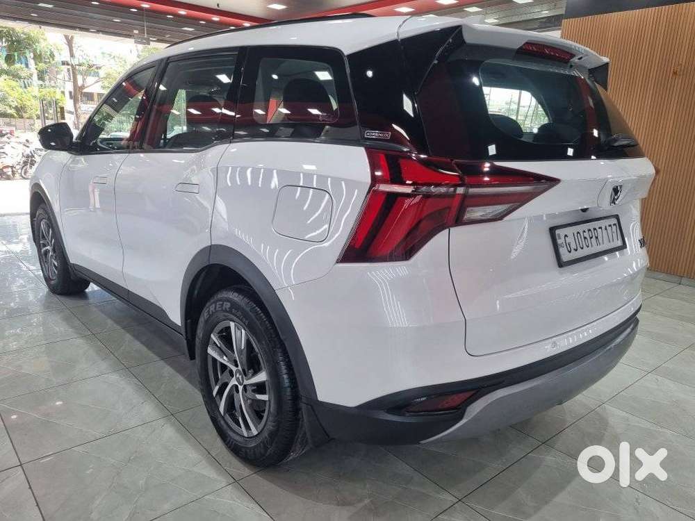 Mahindra Xuv700 2.2 Ax 5 Diesel At 7 Str, 2023, Diesel