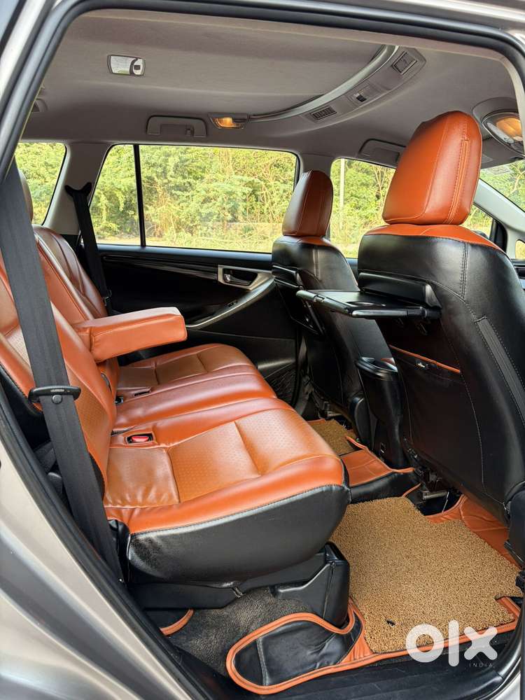 Toyota Innova Crysta 2.4 Vx Mt 8s, 2017, Diesel