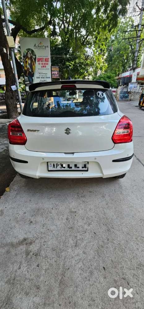 Maruti Suzuki Swift 2022 Petrol 111000 Km Driven