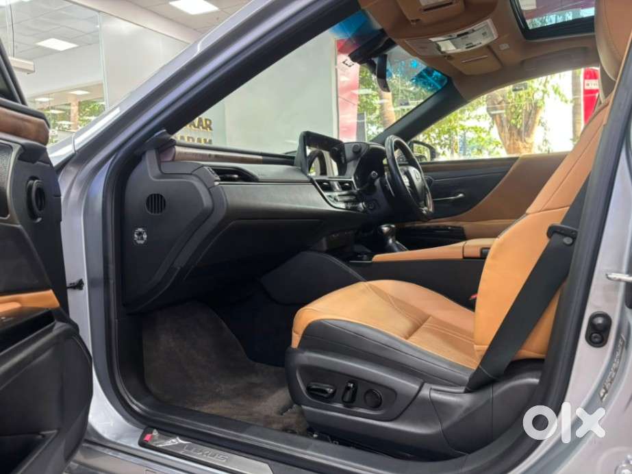 Lexus Es 300h, 2023, Petrol