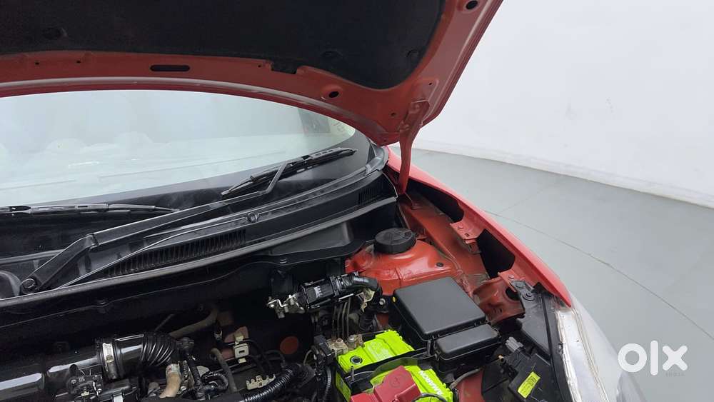 Maruti Suzuki Swift Vvt Vxi, 2021, Petrol