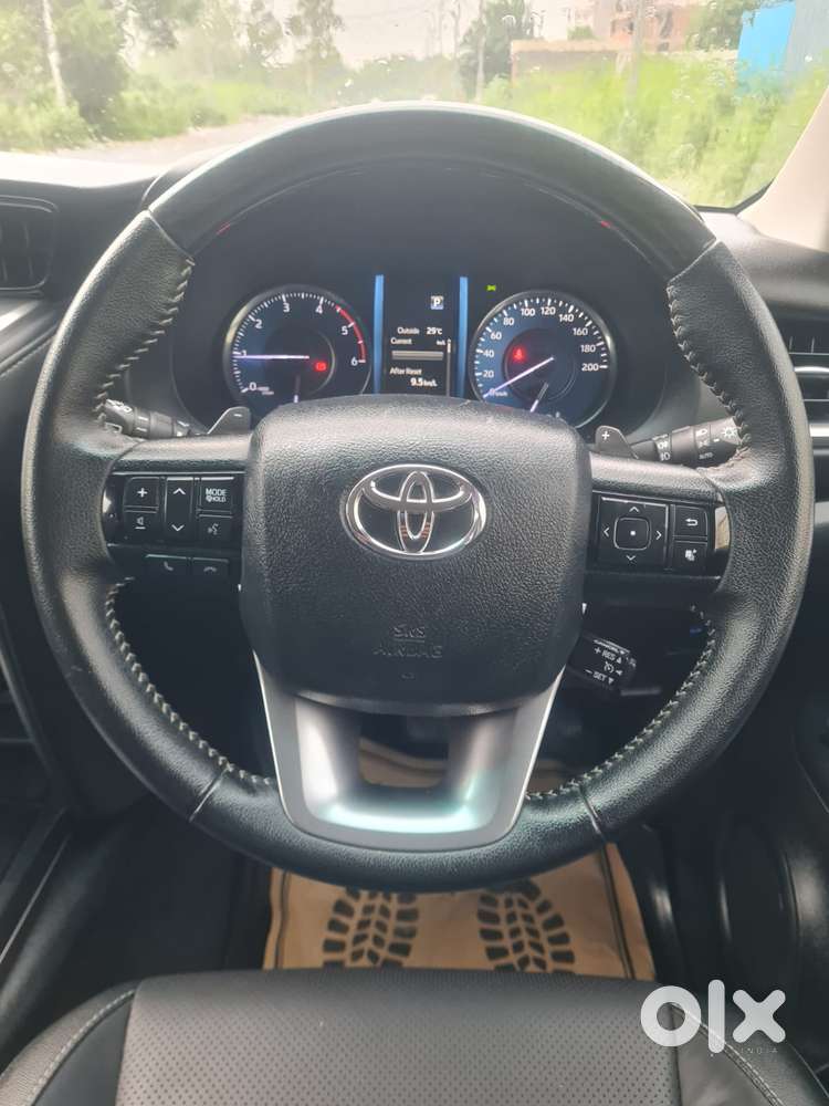 Toyota Fortuner 4x2 At 2.8 Diesel, 2023, Diesel