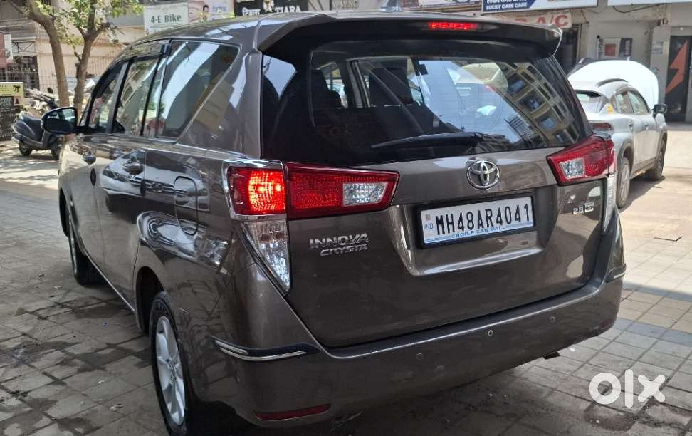 Toyota Innova Crysta 2.8 Gx At, 2017, Diesel